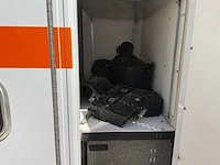 Ford f350 ambulance - afbeelding 6 van  18