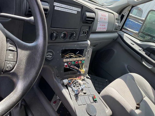 Ford f350 ambulance - afbeelding 17 van  18