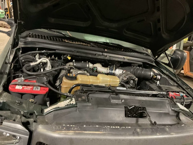 Ford f350 vliegtuigsleper - afbeelding 12 van  13