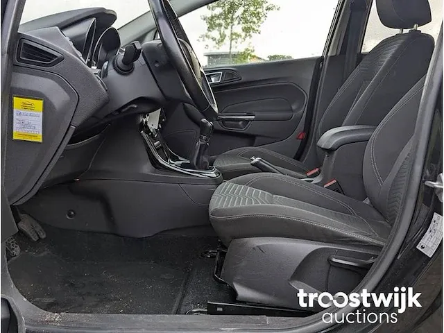 Ford fiesta - 1.0 ecoboost titanium 5-tdr-51 - afbeelding 5 van  17