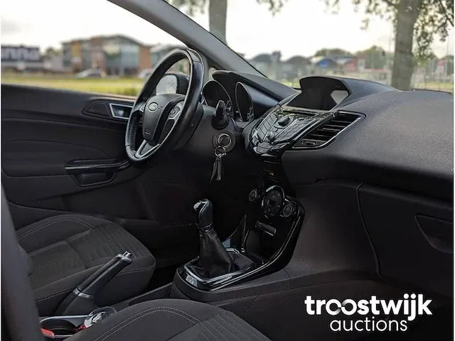 Ford fiesta - 1.0 ecoboost titanium 5-tdr-51 - afbeelding 6 van  17