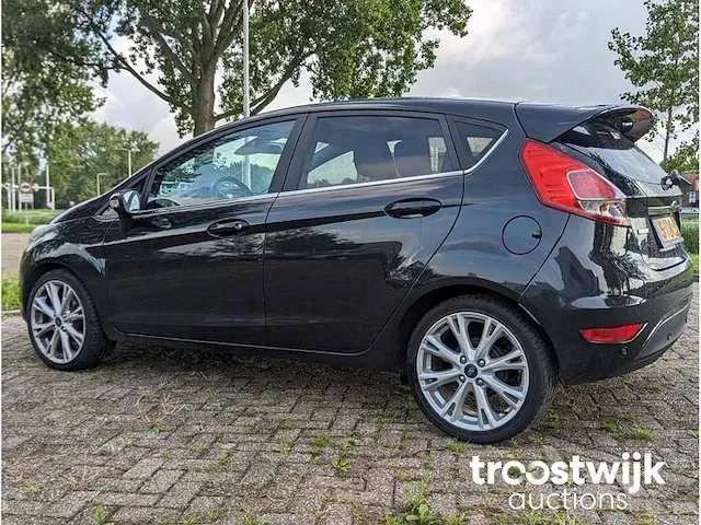 Ford fiesta - 1.0 ecoboost titanium 5-tdr-51 - afbeelding 15 van  17
