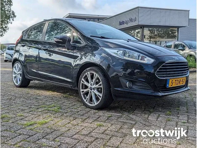 Ford fiesta - 1.0 ecoboost titanium 5-tdr-51 - afbeelding 16 van  17