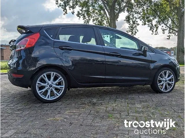 Ford fiesta - 1.0 ecoboost titanium 5-tdr-51 - afbeelding 17 van  17