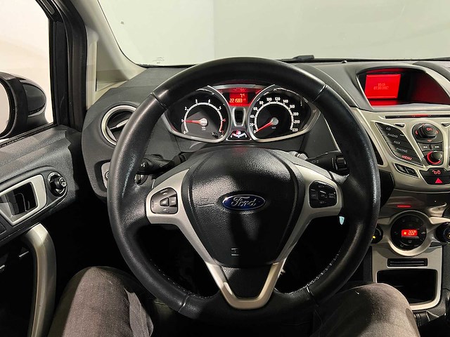 Ford fiesta 1.25 champion, 31-txv-9 - afbeelding 4 van  15