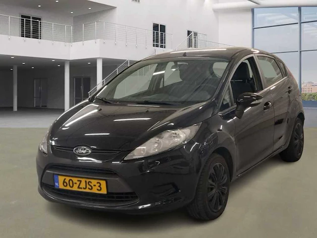 Ford fiesta 1.25 champion; 60-zjs-3 - afbeelding 1 van  19