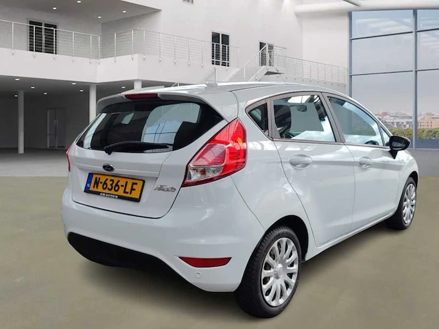 Ford fiesta 1.25, n-636-lf - afbeelding 2 van  8