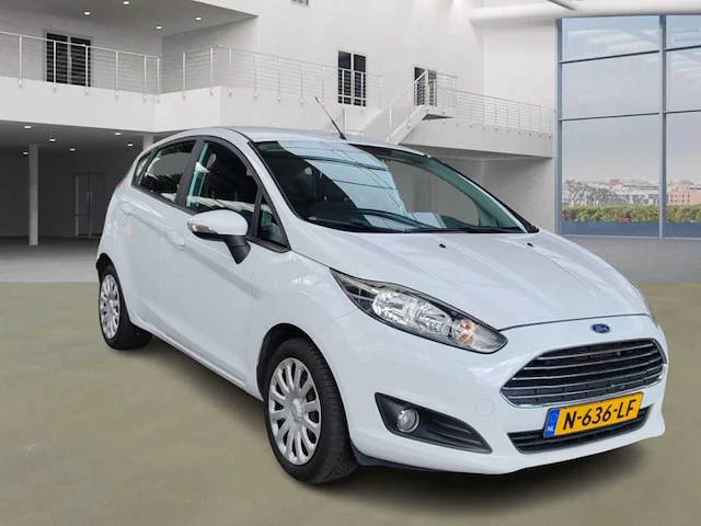 Ford fiesta 1.25, n-636-lf - afbeelding 3 van  8