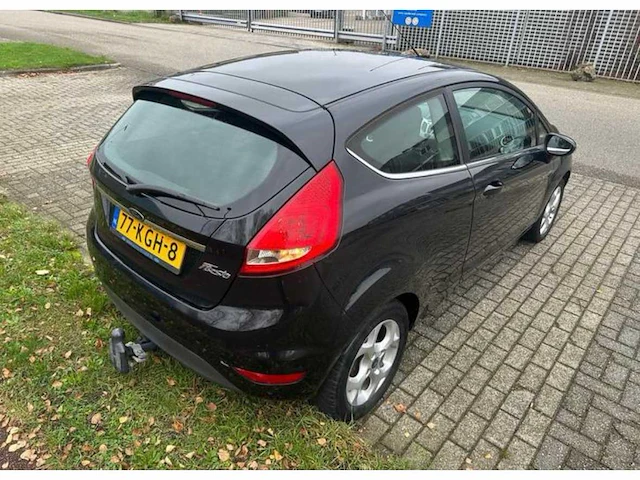 Ford fiesta 1.25 titanium, 77-kgh-8 - afbeelding 6 van  12