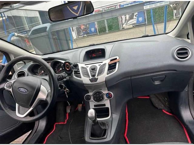 Ford fiesta 1.25 titanium, 77-kgh-8 - afbeelding 12 van  12