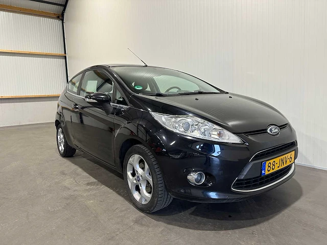 Ford fiesta 1.25 titanium 88-jnv-6 - afbeelding 15 van  17