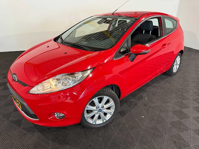 Ford fiesta 1.25 titanium, 98-nvt-9 - afbeelding 1 van  13