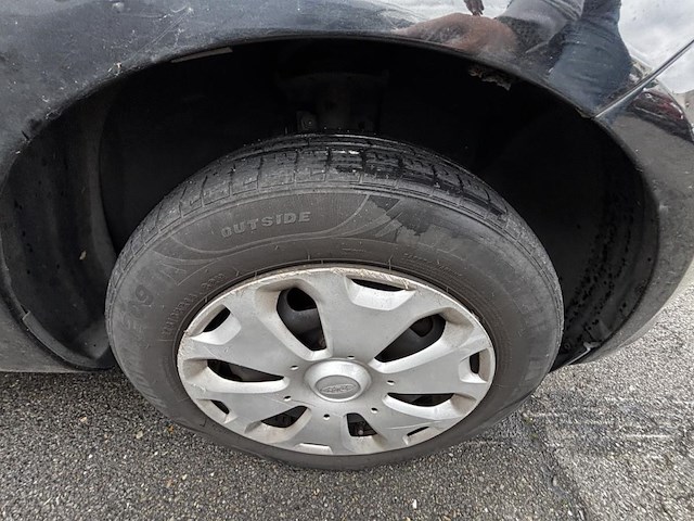 Ford fiesta 1.25i ambiente, 2015 - afbeelding 16 van  31