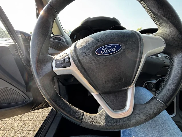 Ford fiesta 1.25i trend, 2011 - afbeelding 14 van  30