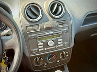 Ford fiesta 1.3 8v champion, 58-tn-hb - afbeelding 3 van  13