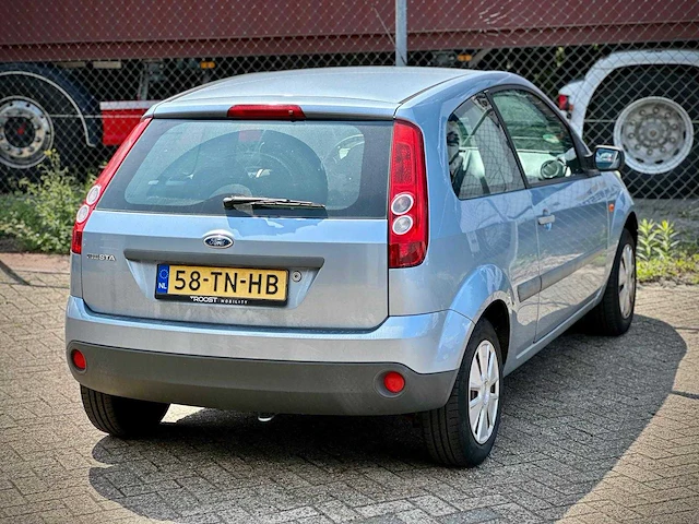 Ford fiesta 1.3 8v champion, 58-tn-hb - afbeelding 6 van  13