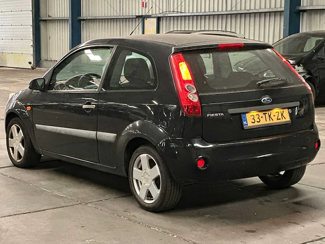 Ford fiesta 1.3 8v futura, 33-tk-zk - afbeelding 8 van  13