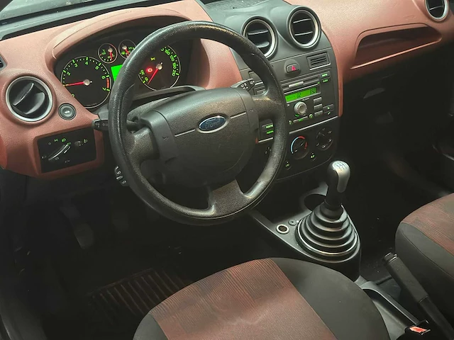 Ford fiesta 1.3 8v futura, 33-tk-zk - afbeelding 10 van  13