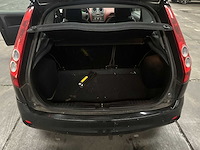 Ford fiesta 1.3 8v futura, 33-tk-zk - afbeelding 4 van  13