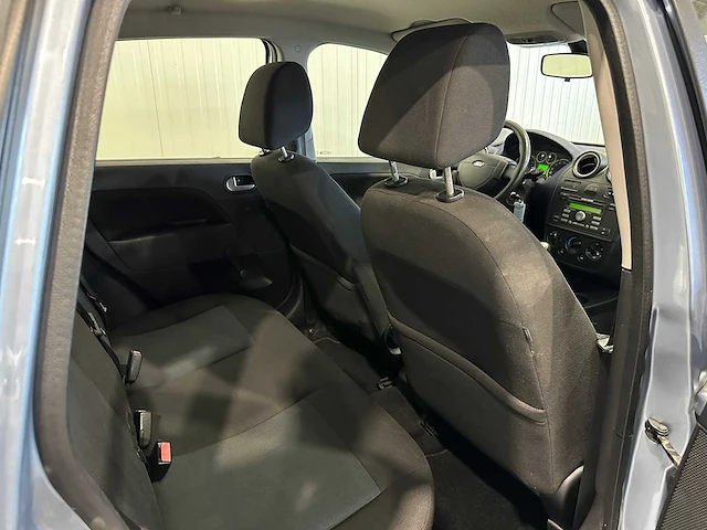 Ford fiesta 1.3-8v futura 51-sr-zb - afbeelding 4 van  15
