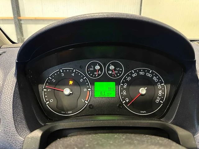 Ford fiesta 1.3-8v futura 51-sr-zb - afbeelding 5 van  15
