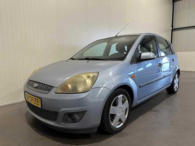 Ford fiesta 1.3-8v futura 51-sr-zb - afbeelding 1 van  15