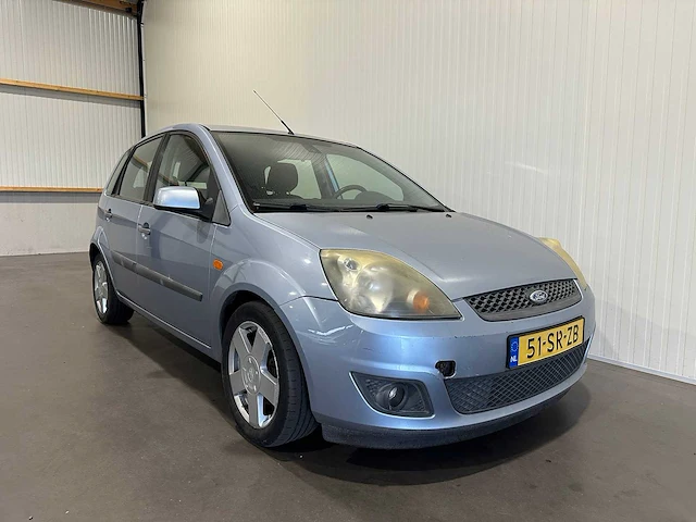 Ford fiesta 1.3-8v futura 51-sr-zb - afbeelding 13 van  15
