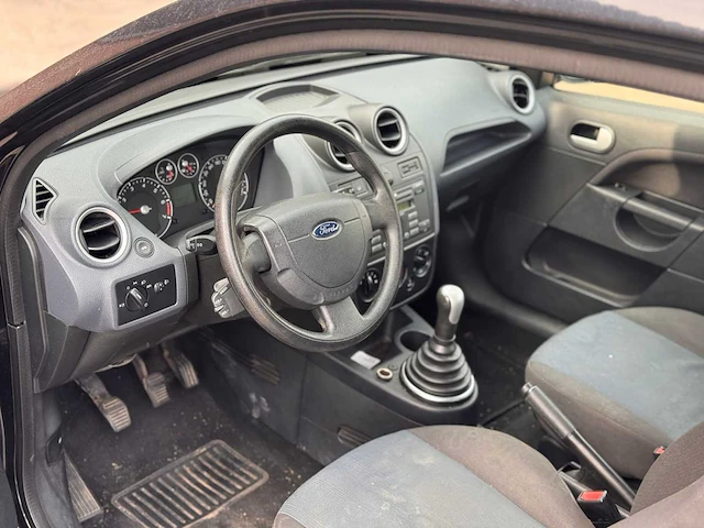 Ford fiesta 1.3 8v futura, 61-sz-nd - afbeelding 3 van  14