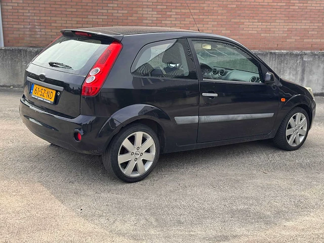 Ford fiesta 1.3 8v futura, 61-sz-nd - afbeelding 14 van  14