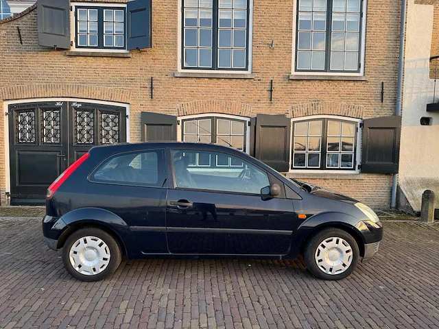 Ford fiesta 1.3 ambiente 49-np-pk - afbeelding 9 van  14