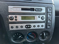 Ford fiesta 1.3 ambiente 49-np-pk - afbeelding 13 van  14