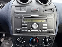 Ford fiesta 1.3i ebony, 22107 - afbeelding 3 van  39