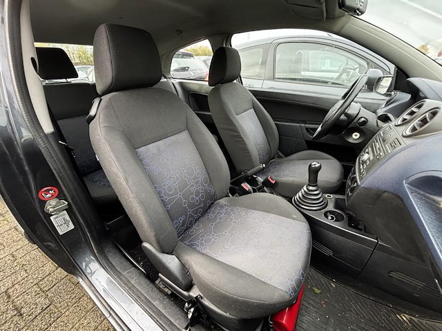 Ford fiesta 1.3i ebony, 22107 - afbeelding 13 van  39