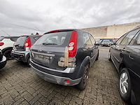 Ford fiesta 1.3i ebony, 22107 - afbeelding 34 van  39