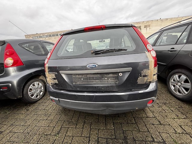 Ford fiesta 1.3i ebony, 22107 - afbeelding 35 van  39