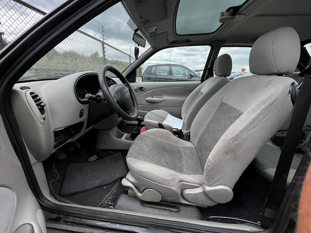 Ford fiesta 1.3i start 70, 1999 - afbeelding 9 van  33