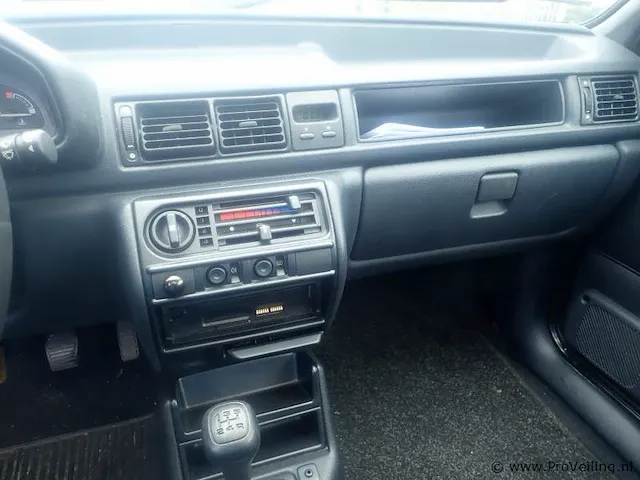 Ford fiesta 1,3l flash - bj 1995 - afbeelding 2 van  10