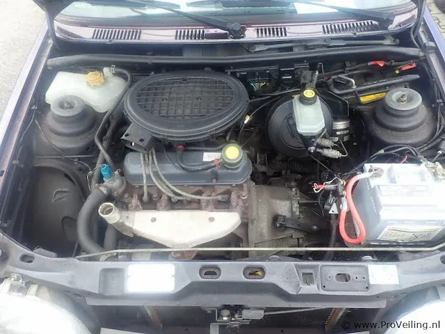 Ford fiesta 1,3l flash - bj 1995 - afbeelding 4 van  10
