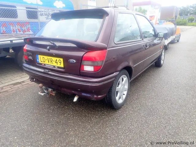 Ford fiesta 1,3l flash - bj 1995 - afbeelding 5 van  10
