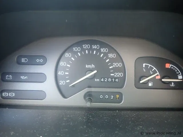 Ford fiesta 1,3l flash - bj 1995 - afbeelding 10 van  10