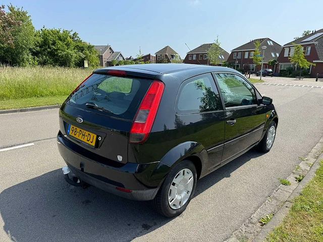 Ford fiesta 1.4-16v ambiente 98-ph-dj - afbeelding 11 van  15