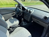 Ford fiesta 1.4-16v ambiente 98-ph-dj - afbeelding 12 van  15