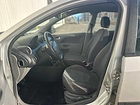 Ford fiesta 1.4 16v first edition, 22-jt-hv - afbeelding 10 van  14