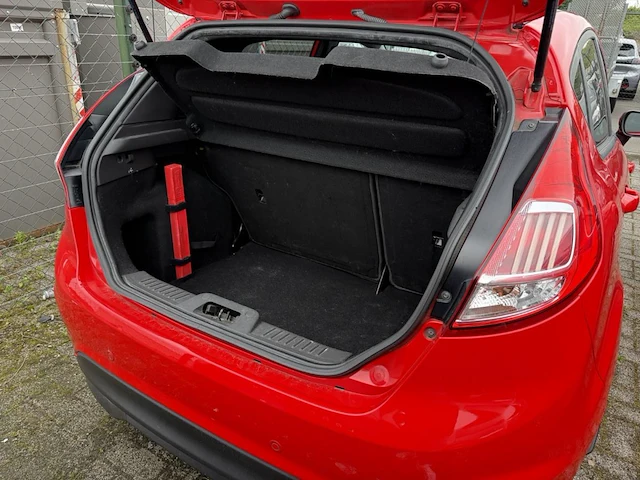 Ford fiesta 1.5 tdci st-line 95,2017 - afbeelding 15 van  26