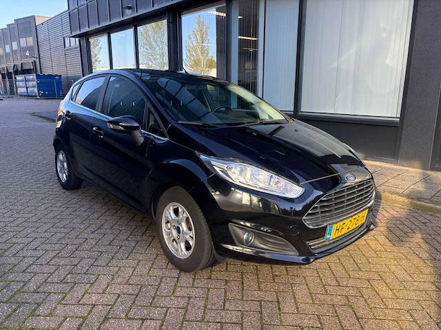 Ford fiesta 1.5 tdci titanium, hf-278-h - afbeelding 11 van  17