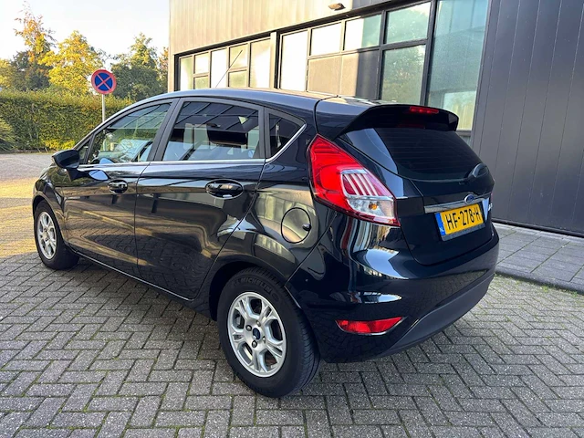 Ford fiesta 1.5 tdci titanium, hf-278-h - afbeelding 12 van  17