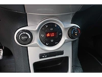 Ford fiesta 1.6 ghia, gbr-42-n - afbeelding 8 van  10