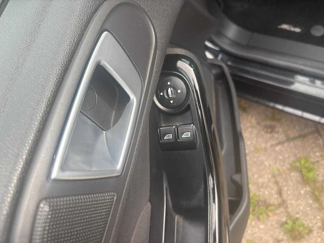 Ford fiesta 1.6 tdci lease tit , 2-xvh-55 - afbeelding 6 van  25