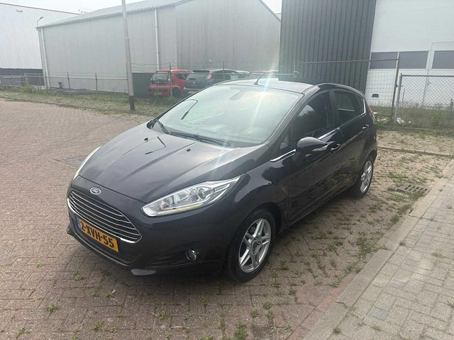 Ford fiesta 1.6 tdci lease tit , 2-xvh-55 - afbeelding 1 van  25