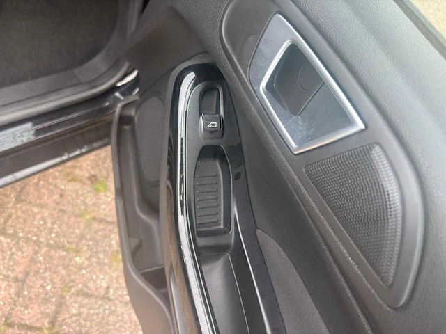 Ford fiesta 1.6 tdci lease tit , 2-xvh-55 - afbeelding 15 van  25